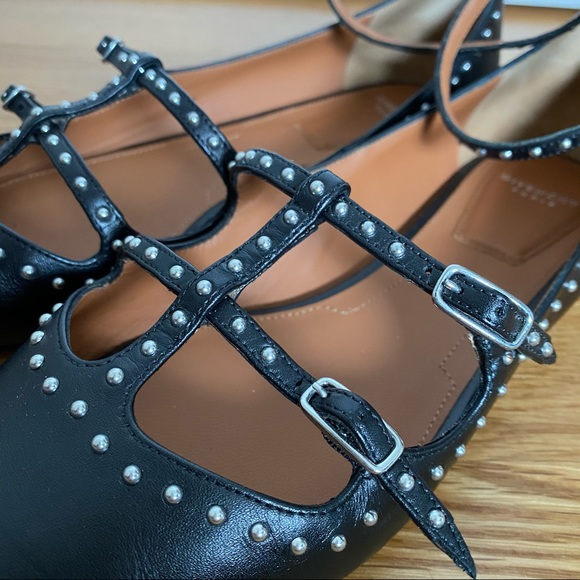 New Givenchy Studded Leather Ballet Flat - Picture 5 of 9